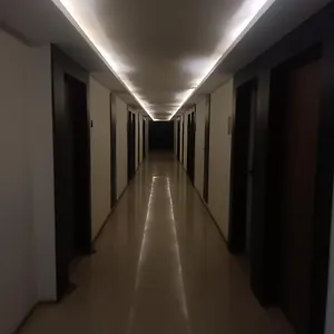 sk-continental.mysorehotels.org/
