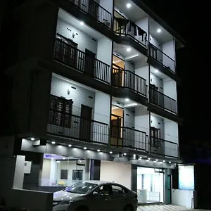 v-m-j-dwellings.hotels-munnar.com/